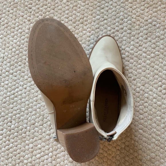 Kelsi Dagger ivory ankle boots - Picture 4 of 6